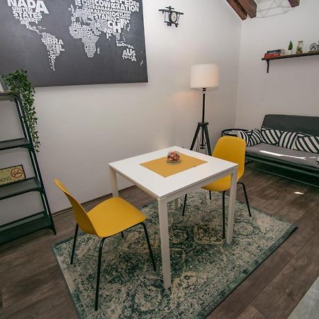 Studio Apartman Dalia Apartment Zagreb Exterior photo