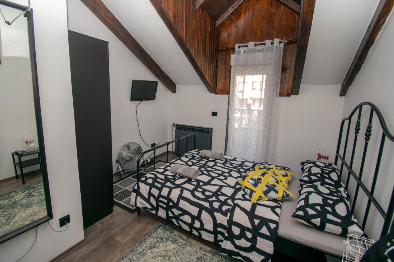 Studio Apartman Dalia Apartment Zagreb Exterior photo