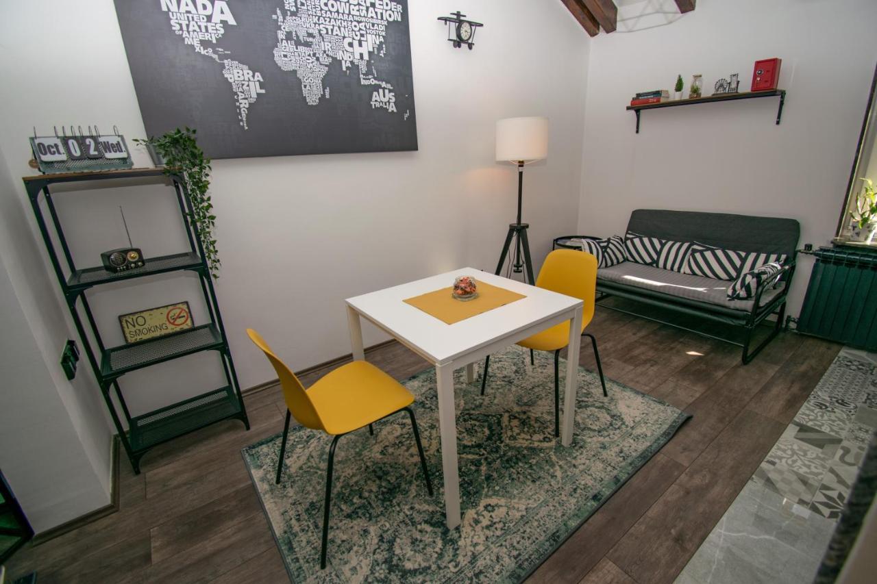 Studio Apartman Dalia Apartment Zagreb Exterior photo