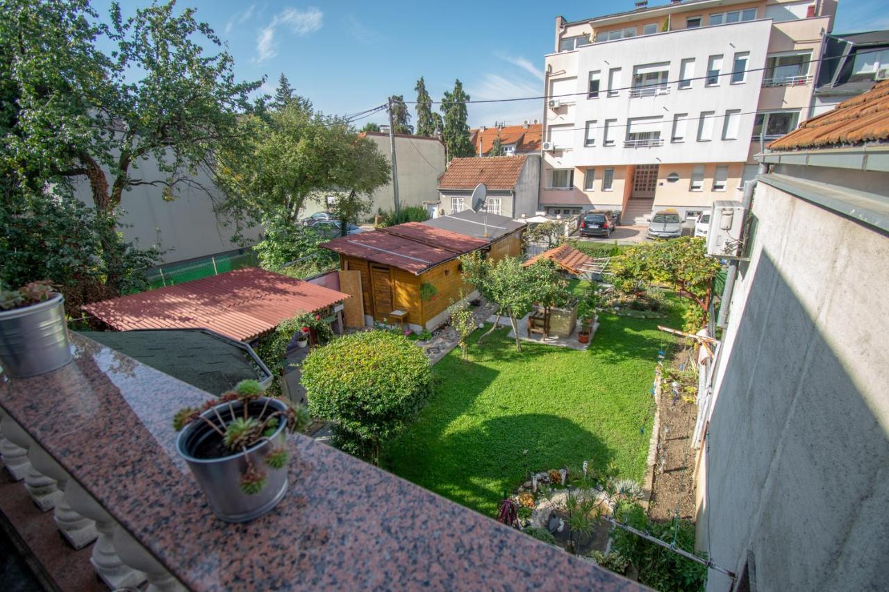Studio Apartman Dalia Apartment Zagreb Exterior photo
